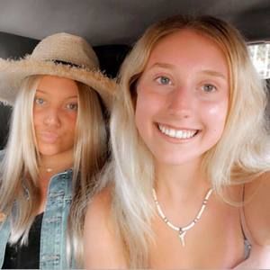 Meet your Posher, Giana